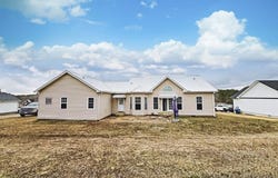 2395 CEDAR RIDGE CIRCLE, HOKES BLUFF, AL 35903