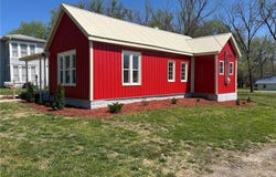 607 S Pine Street, Holden, MO 64040