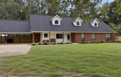 914 E FM 1004, Call, TX 75933