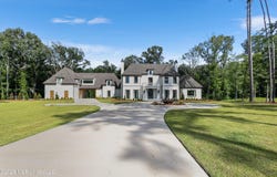 241 Ashworth Circle, Madison, MS 39110