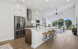 2708 Bristol Dr, Austin, TX 78723