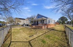 2300 Courtney Avenue, Norfolk, VA 23504
