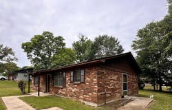 303 Crow St, Linden, TX 75563