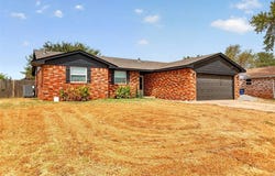 2722 S Estate Drive, El Reno, OK 73036