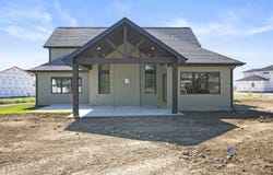 2412 Apple Court, Schererville, IN 46375
