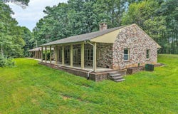 5885 Bent Mountain Rd, Roanoke, VA 24018