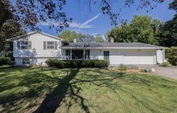 54669 Brookside Drive, Elkhart, IN 46514