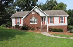 1223 CINDER CIRCLE, WARRIOR, AL 35180