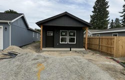 238 Ash St, Ponderay, ID 83852