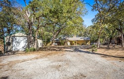 916 Kimbrough Road, Azle, TX 76020