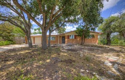 129 Young, Universal City, TX 78148