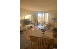 360 Shore Rd, Long Beach, NY 11561