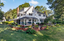 7 Shawandassee Road, Waterford, CT 06385