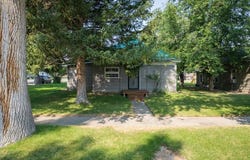 412 S 7th St, Basin, WY 82410