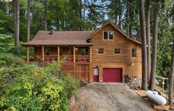 16351 S HATTAN Rd, OregonCity, OR 97045