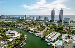 4740 Pine Tree Dr, Miami Beach, FL 33140