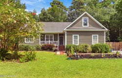 306 Kemper Road, Hampstead, NC 28443
