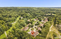 47 Far View Commons, Southbury, CT 06488