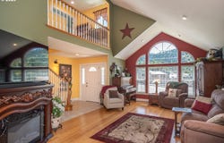 600 SE PARKWAY Dr, Winston, OR 97496