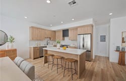542 N Serrano Avenue, Los Angeles, CA 90004