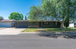 161 W Spring Lane, Lemoore, CA 93245