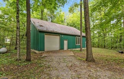 385 S 200 E, Angola, IN 46703-8977