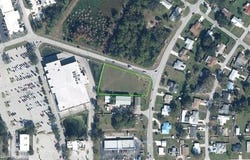 119 Memorial Drive, Sebring, FL 33870