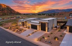 547 N Rainmaker Rd, Kanab, UT 84741