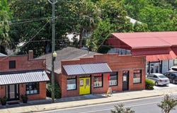309 Bedell Avenue, Woodbine, GA 31569