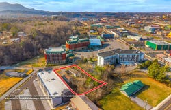 223 Sharon Drive, Pigeon Forge, TN 37863