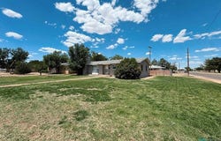 100 W Yucca Ave, Clovis, NM 88101-4261