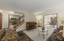 516 Bovidae Circle, Naperville, IL 60565