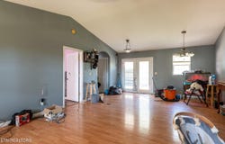 885 N Ridgecrest Rd, Luttrell, TN 37779