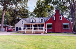 805 Maplewood, Willard, OH 44890