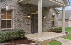 121 Woolfolk Road, Senatobia, MS 38668