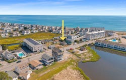 562 Winnacunnet Road, Hampton, NH 03842