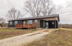 1502 County Road 1210, Willow Springs, MO 65793