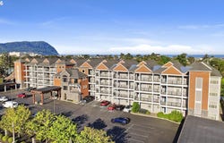 1000 N HOLLADAY Dr, Seaside, OR 97138