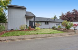 460 TIMOTHY St, JunctionCity, OR 97448