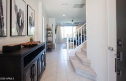 3110 E LOUISE Drive, Phoenix, AZ 85050