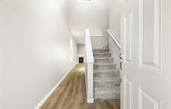 21843 NE HEARTWOOD Cir, Fairview, OR 97024