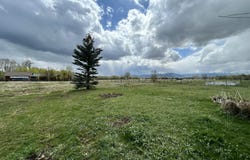 470 E JOHNSON Avenue, Driggs, ID 83422