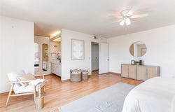 8237 Henshaw, Buena Park, CA 90621