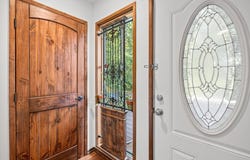 48 EAGLE CREST Dr, LakeOswego, OR 97035