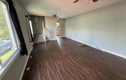 301 E Walsh Street, Centerville, IA 52544