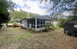 207 Donald Drive, Goffstown, NH 03045
