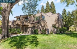 500 Monarch Ridge Dr, Walnut Creek, CA 94597