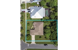 203 Ponce de Leon Street, Royal Palm Beach, FL 33411