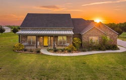 4299 County Road 1098, Celeste, TX 75423
