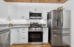 33007 Lone Pine, Running Springs, CA 92382